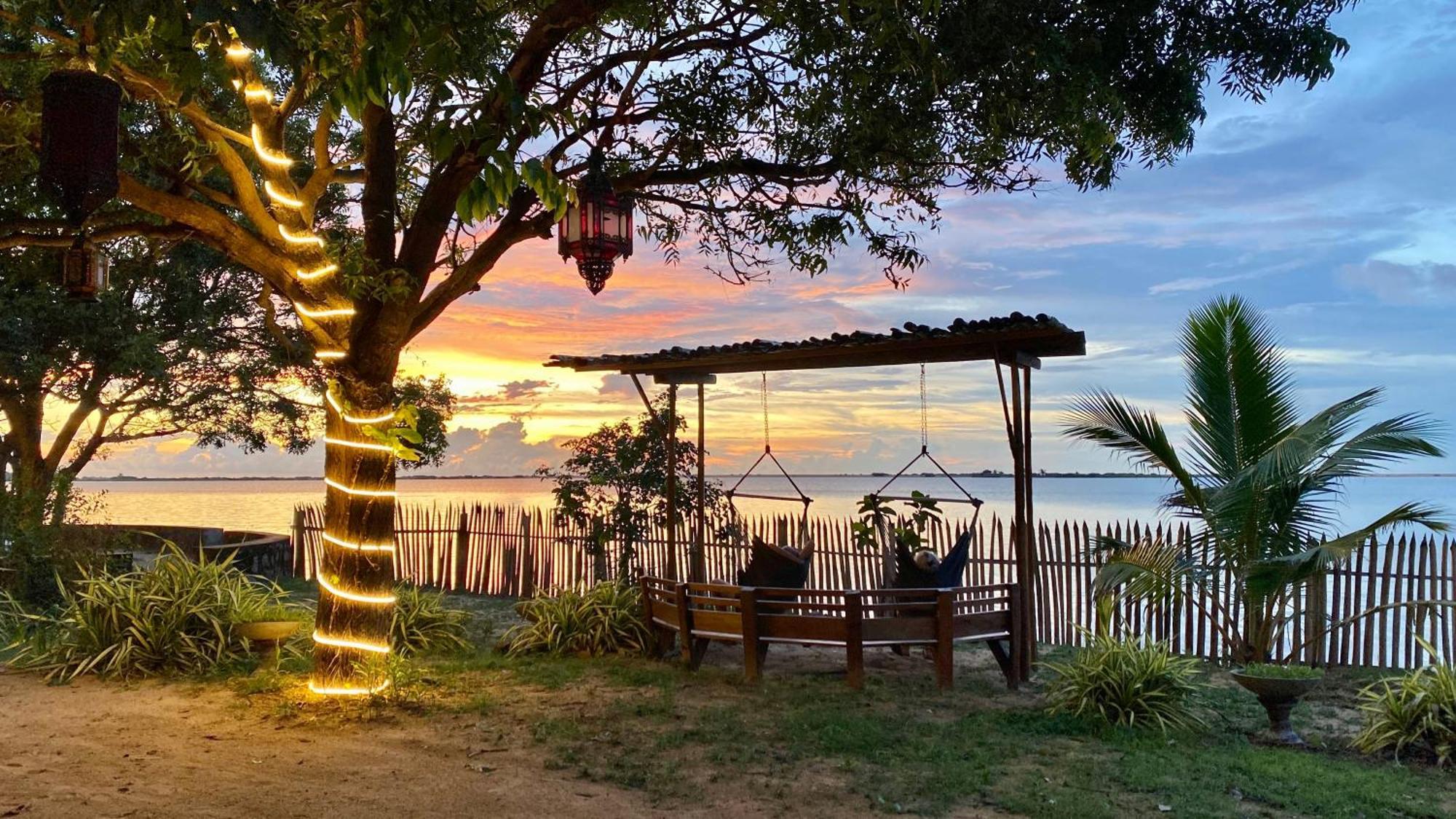 Arasi Resort Kalpitiya Buitenkant foto