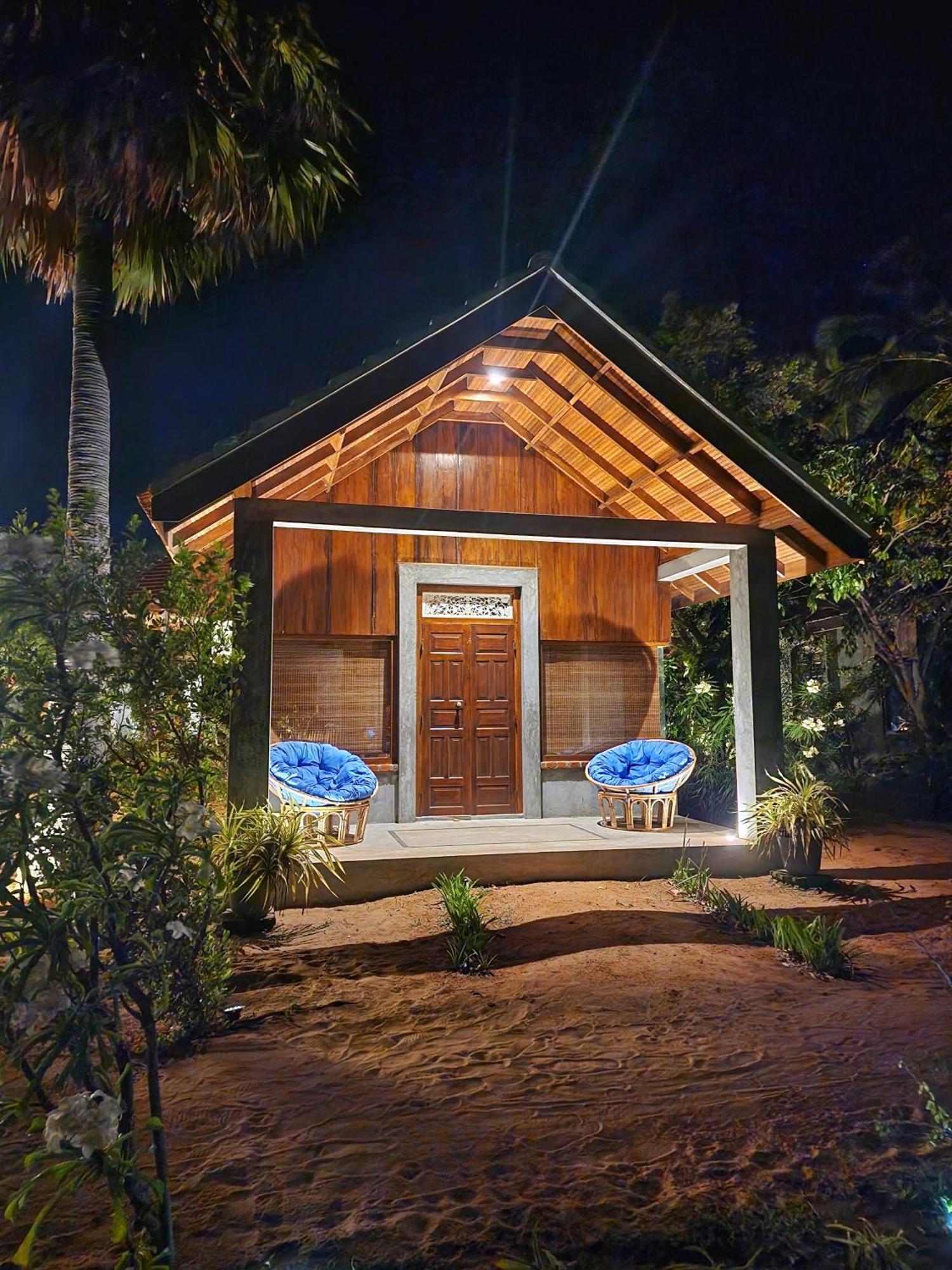 Arasi Resort Kalpitiya Buitenkant foto