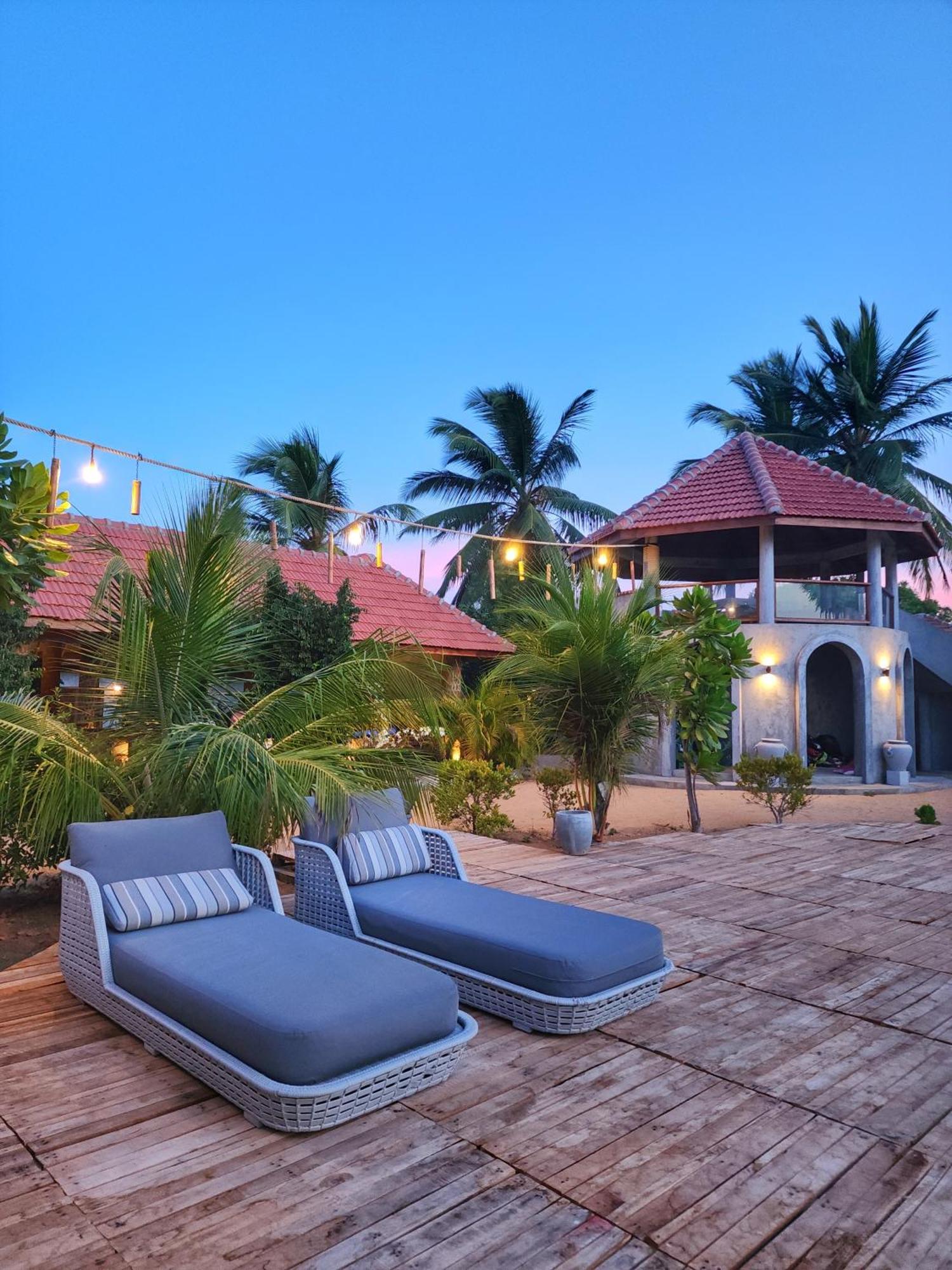 Arasi Resort Kalpitiya Buitenkant foto