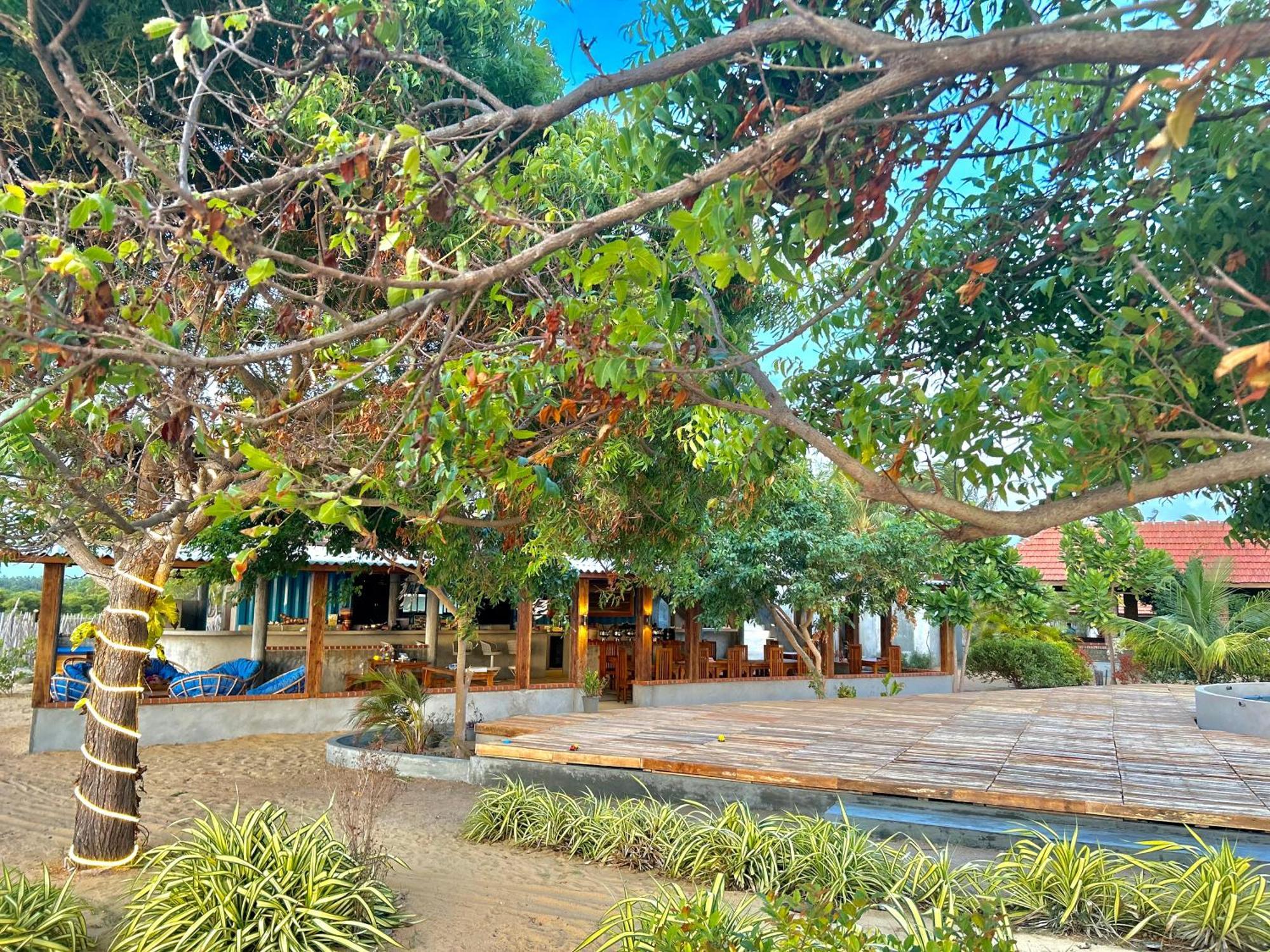 Arasi Resort Kalpitiya Buitenkant foto
